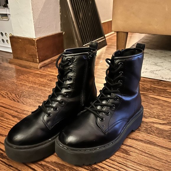 Target | Shoes | Target Black Platform Combat Boots Size 65 Womens |  Poshmark
